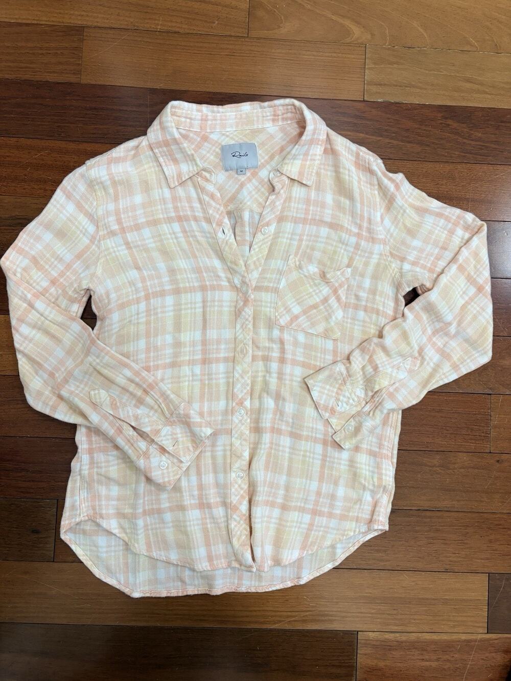 Rails women’s peach plaid Hunter button down shirt medium